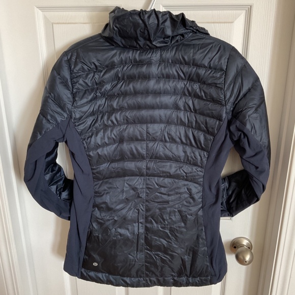 Lululemon, Down for a Run Jacket, Size 10 - Picture 2 of 6